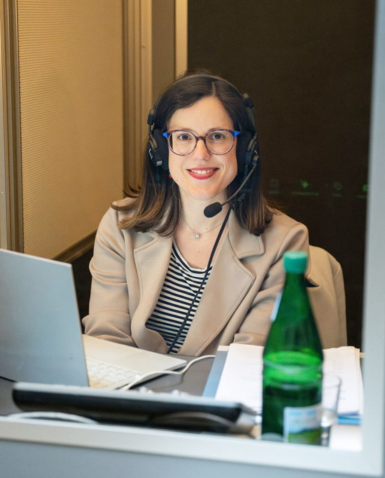 Caterina Saccani professionelle Simultandolmetscherin